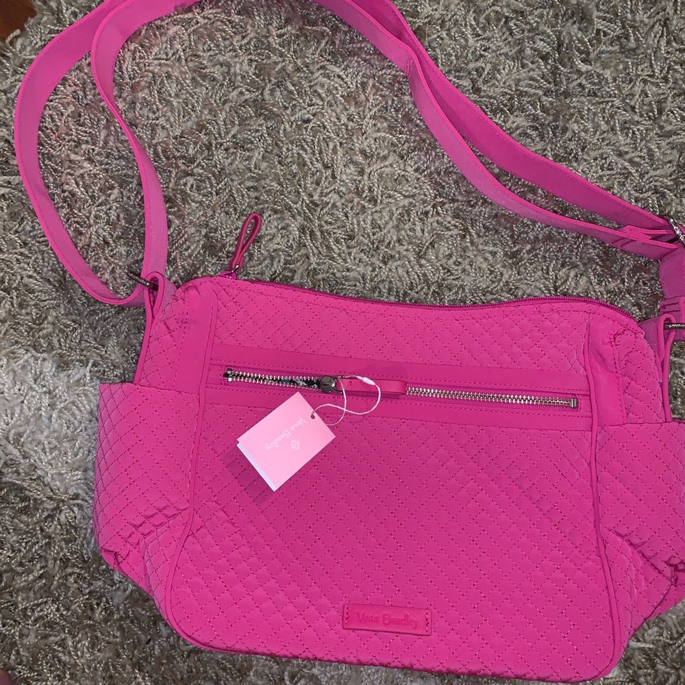 Iconic on the go crossbody
